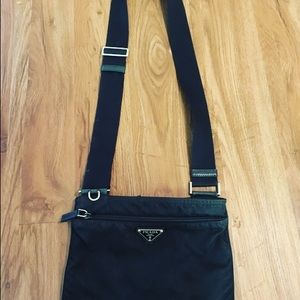 Prada shoulder bag 🖤
